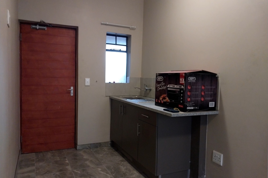 To Let 2 Bedroom Property for Rent in Scottsdene Western Cape
